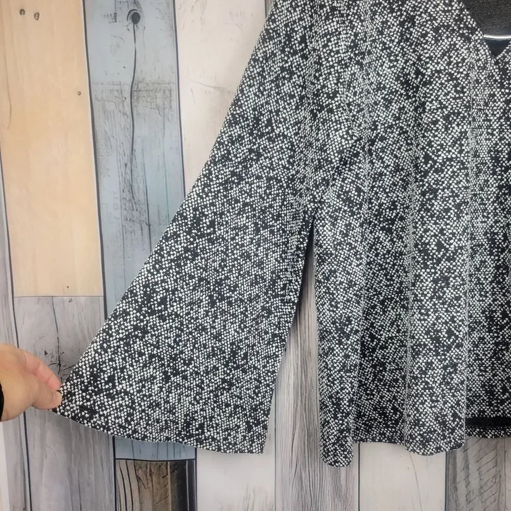 Michael Kors Black White Marled Top Wide Bell Sleeve Size XXL